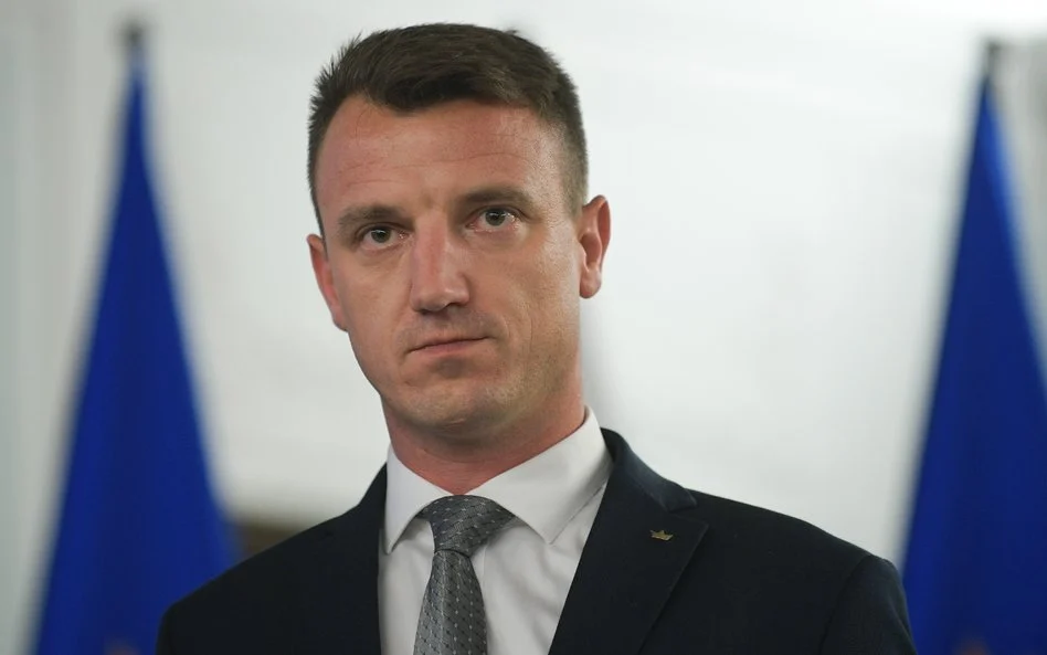 Ryszard Wilk o zakazie smartfonów w szkołach: Jesteśmy przeciwni wprowadzaniu centralnego zakazu.