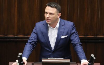 Sławomir Mentzen na debacie budżetowej: Płyniemy na górę lodową, a wy cieszycie się i klaszczecie!